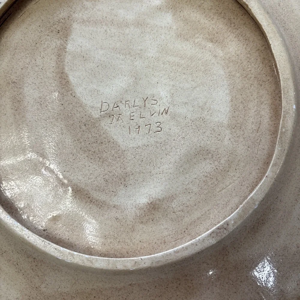 Unmarked this vintage